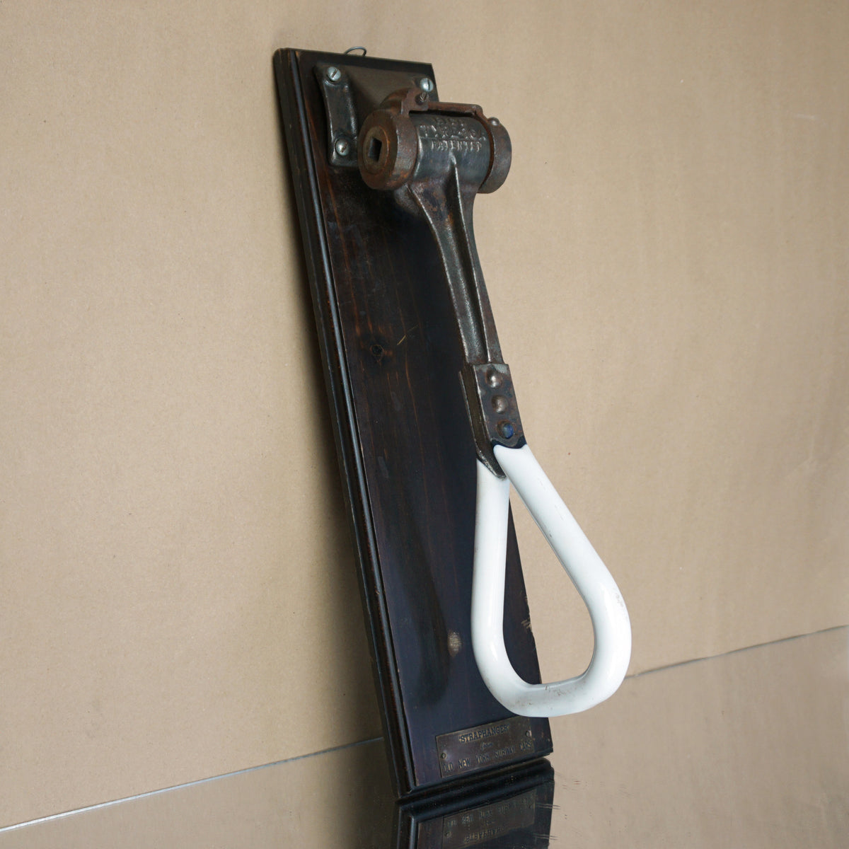 METROPOLITAN RAILWAY アンティークプレート 1920s–30s Vintage NYC Subway 'Straphanger' Passenger Hand Strap