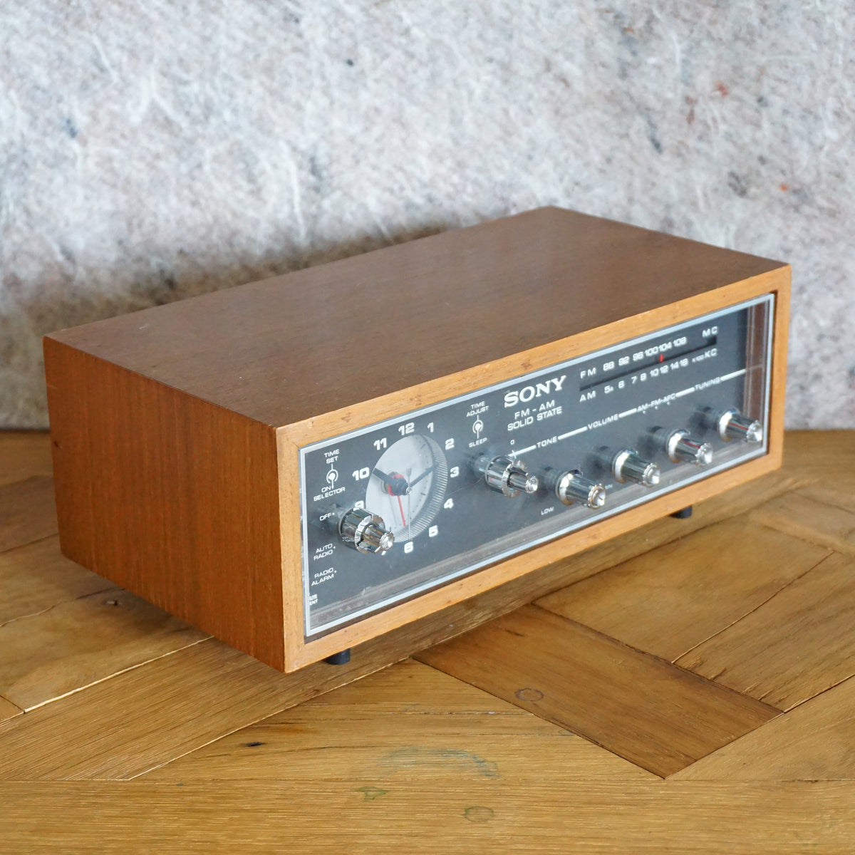 1965 Mid-Century SONY FM-AM Solid State Clock Alarm Radio. Model