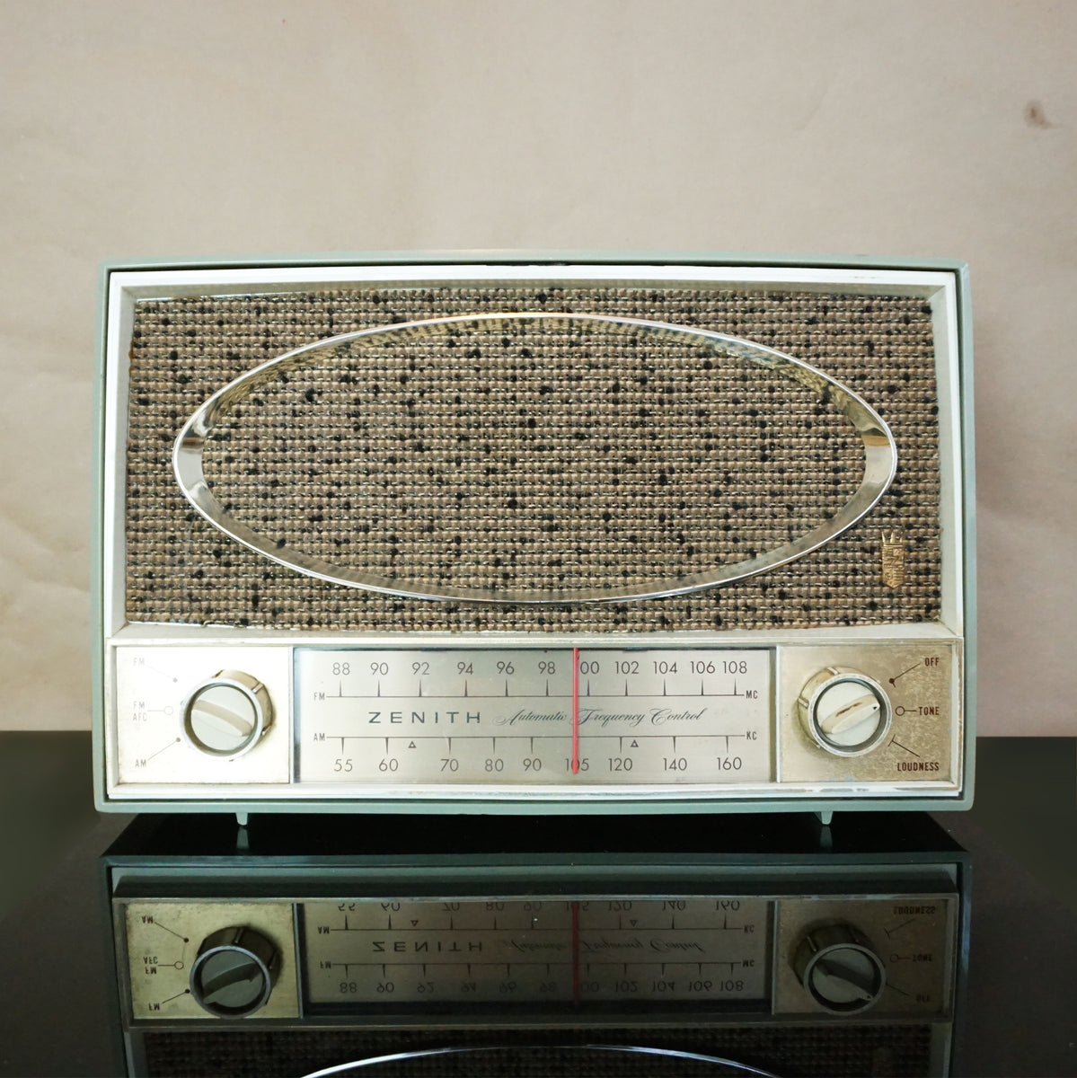 1959 Vintage ZENITH C725 AM FM Automatic Frequency Control Mint