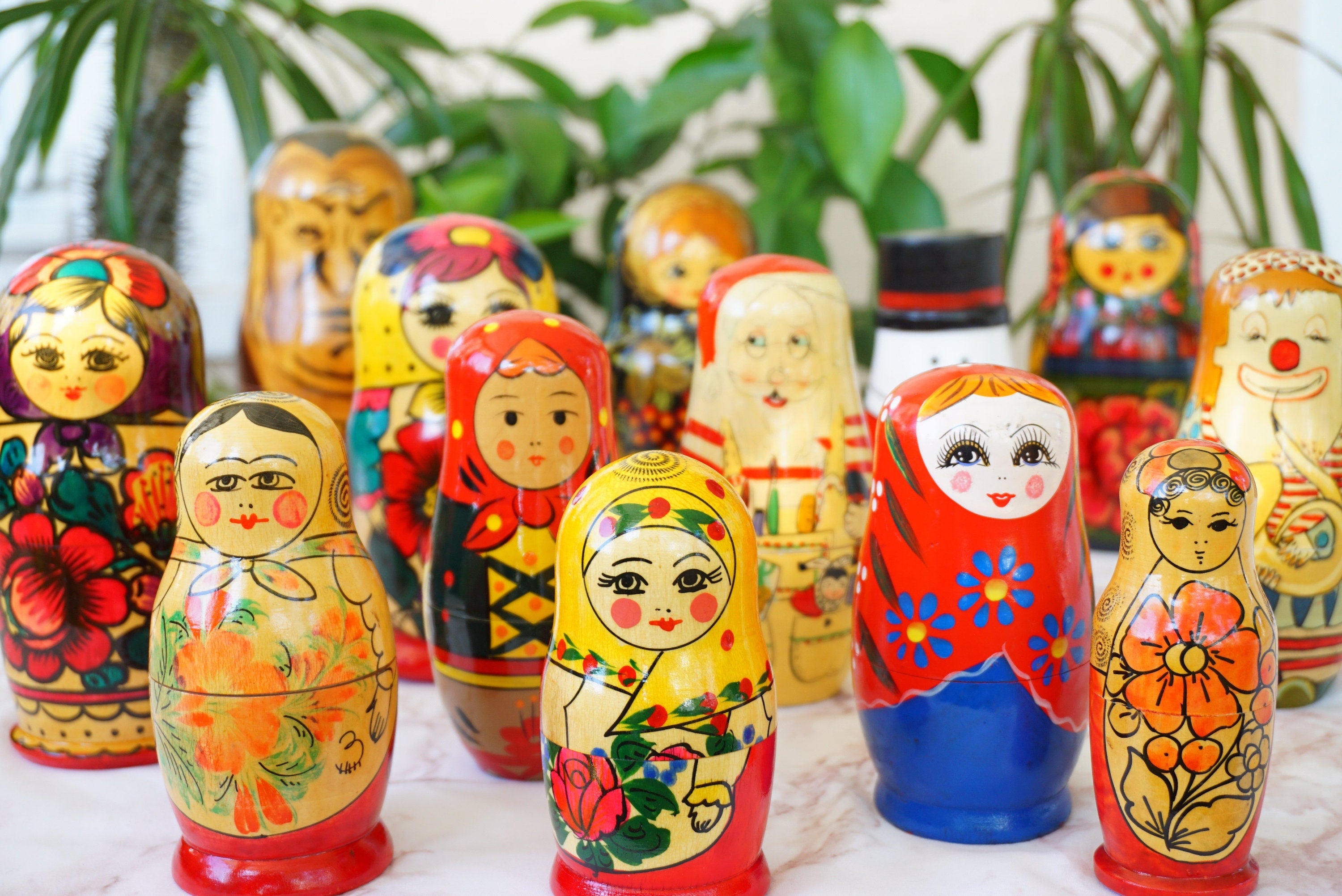Hand Painted Wood Matryoshka "Матрёшка". Russian Leaders Nesting Dolls. Yeltsin, Gorbachev, Lenin, Stalin, Etc. Set of 5.