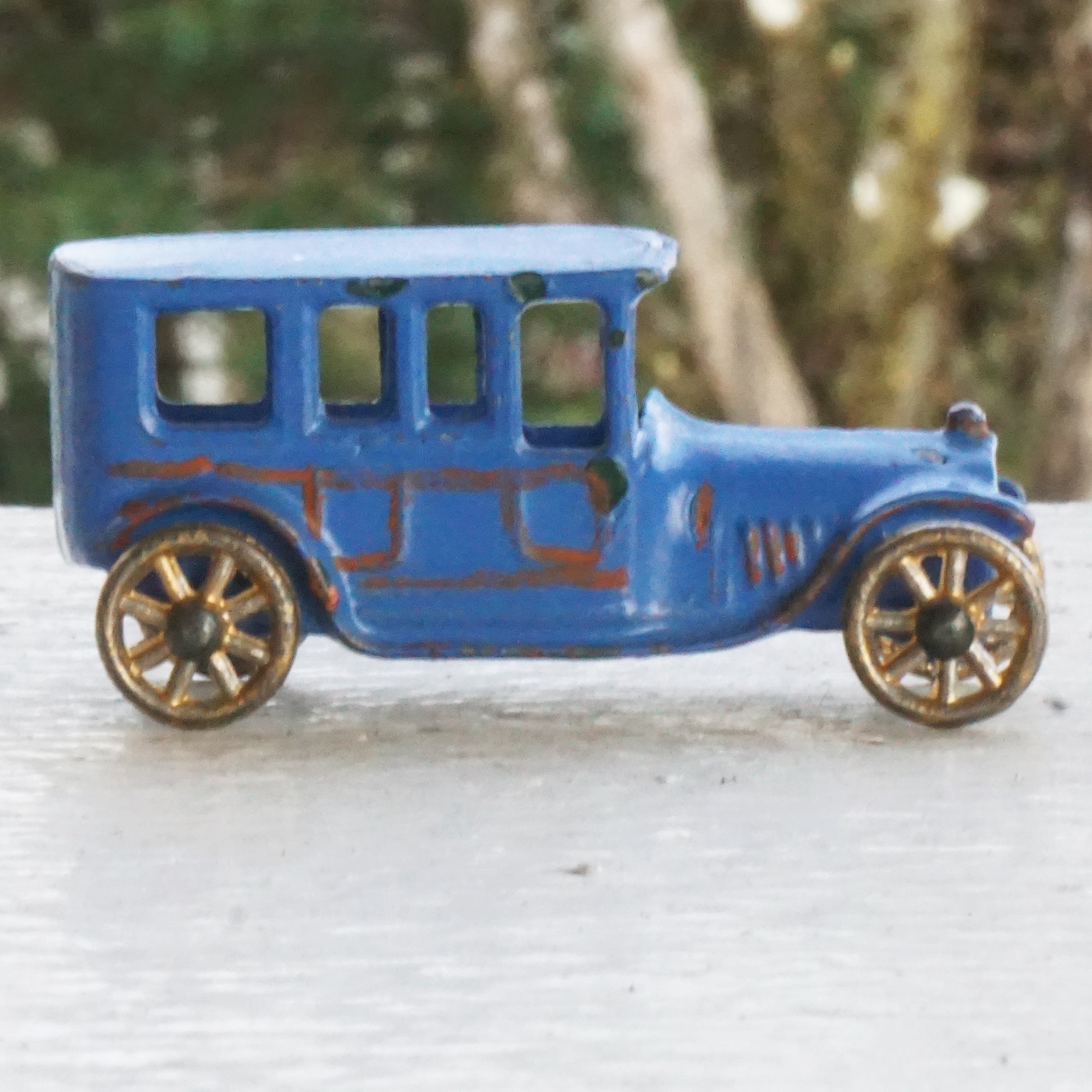 1911 Antique World's First Diecast DOWST, TOOTSIETOY Limousine Blue Toy Car