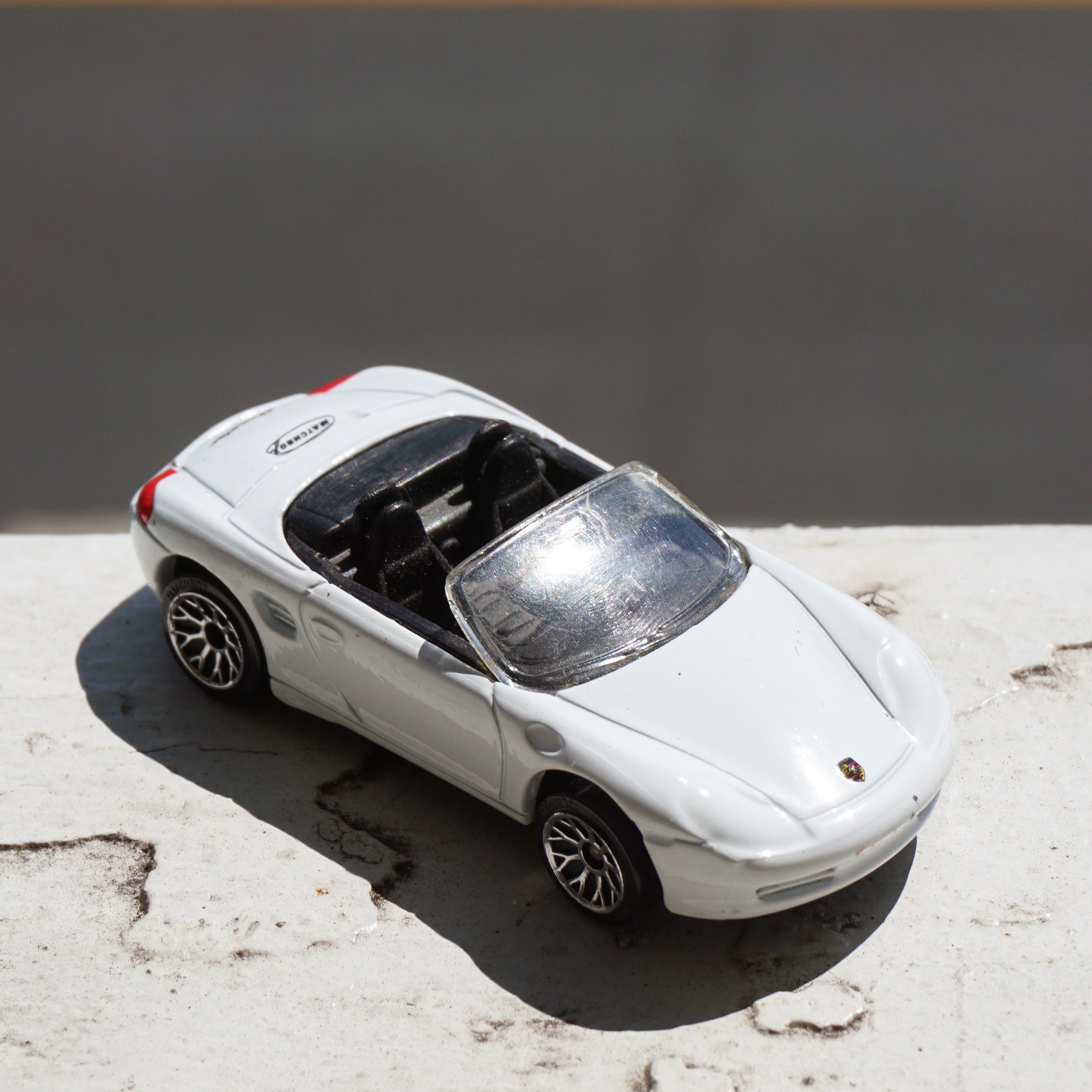 1998 Vintage Diecast MATCHBOX White Convertible Porsche Boxster Toy Car. Mattel.