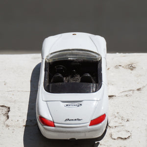 1998 Vintage Diecast MATCHBOX White Convertible Porsche Boxster Toy Car. Mattel.
