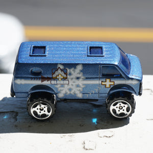 1981 Vintage Diecast MATCHBOX MB102 4x4 Snow Cappers: Blue Chevy Van. 2002