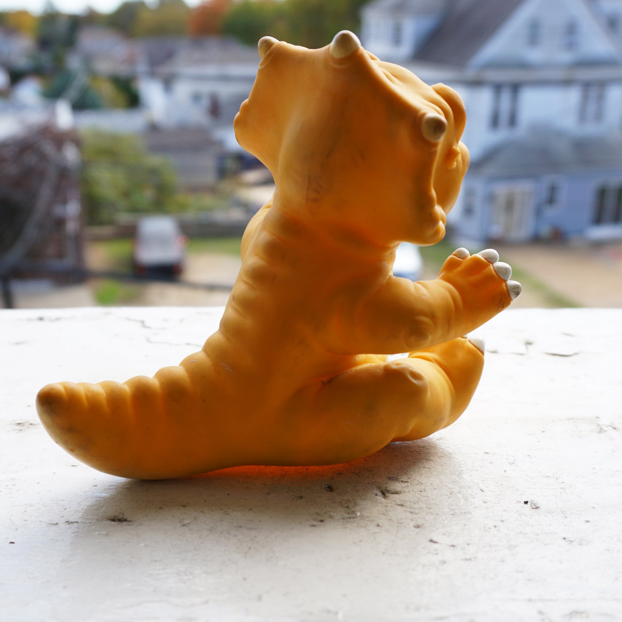 1988 Set of 2 Vintage LAND BEFORE TIME Ducky + Cera Rubber Hand Puppet Character