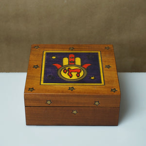 Handcrafted ENCHANTED WORLD of BOXES Q-20 Chai within a Hamsa Linden Wood Box