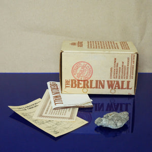 1989 Hyman Products Authentic BERLIN WALL Cuts Historical Artifact.