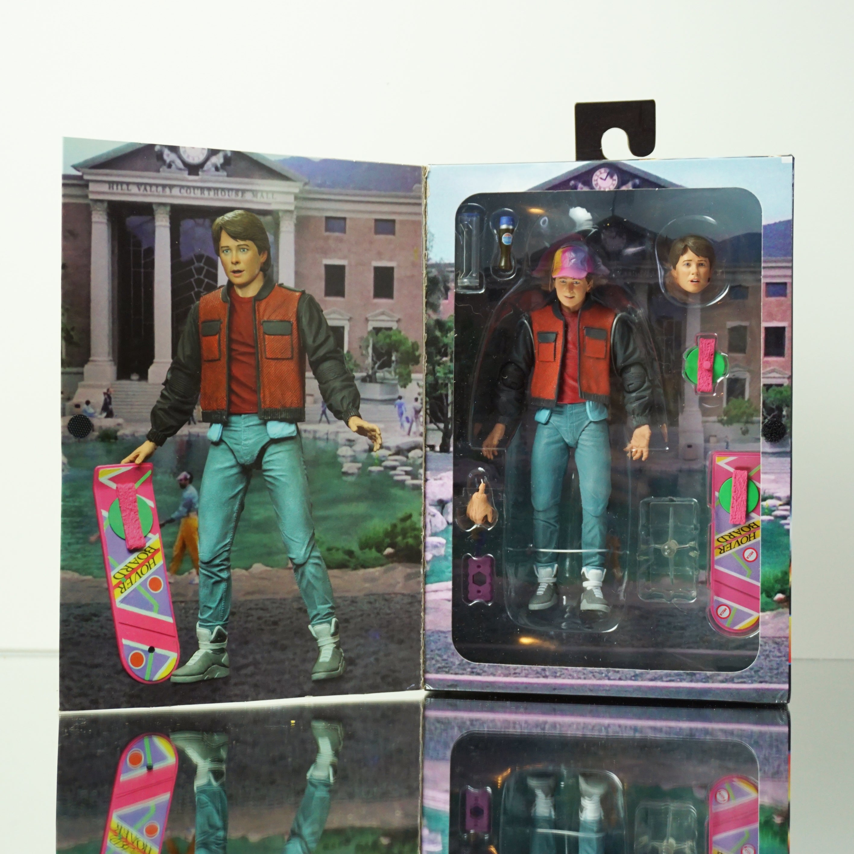 2015 UNIVERSAL Back to the Future 2 Ultimate Marty McFly 7" Action Figure Set