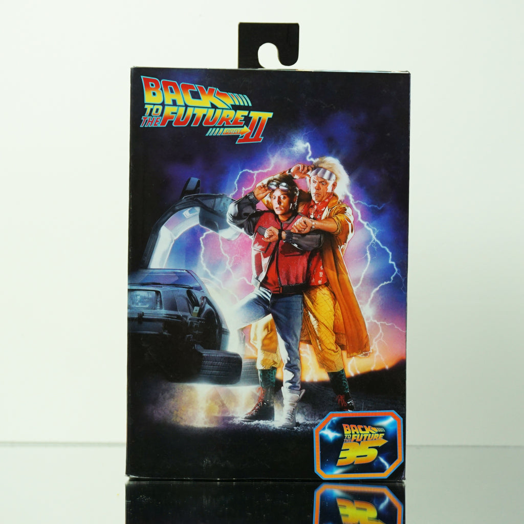 2015 UNIVERSAL Back to the Future 2 Ultimate Marty McFly 7" Action Figure Set