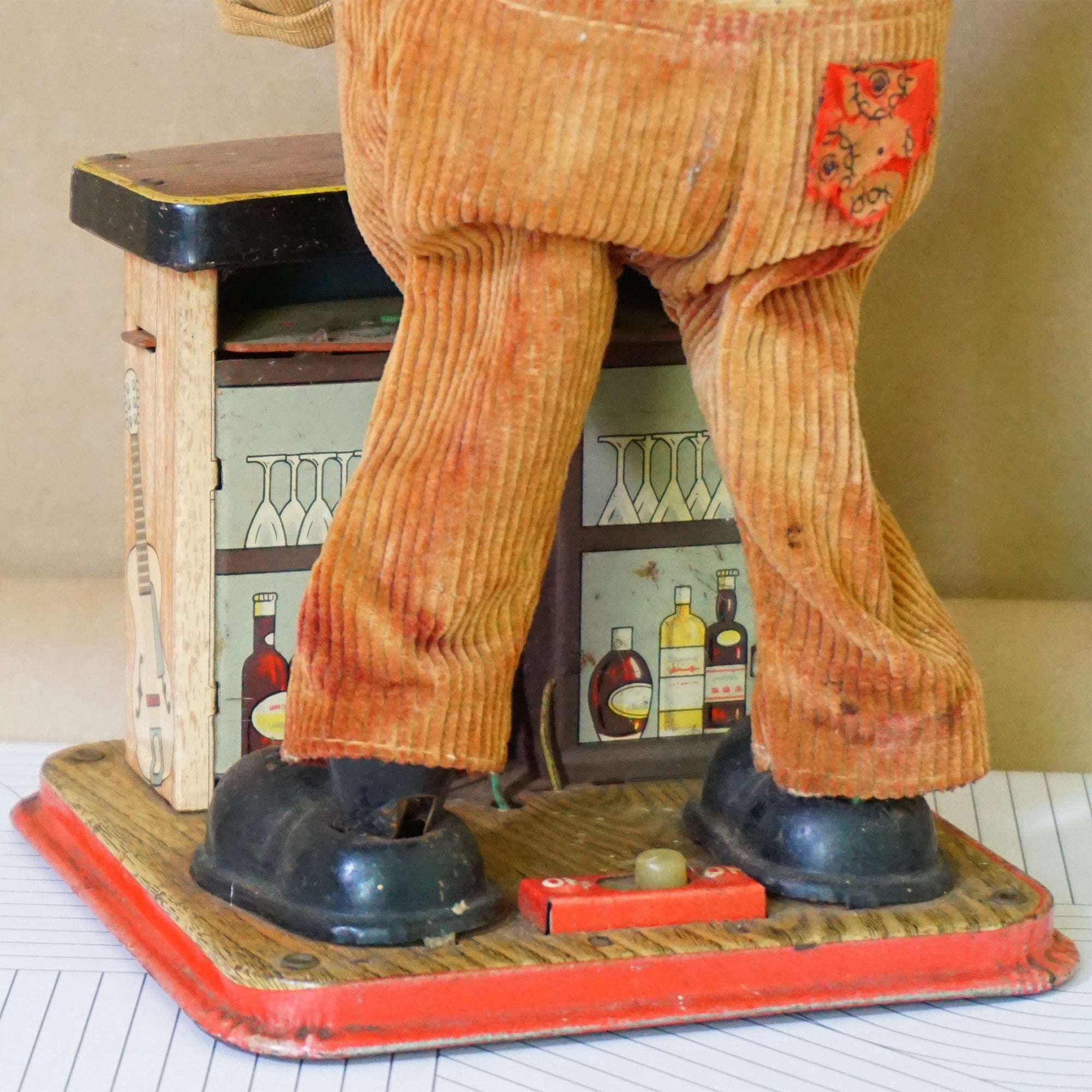 1950s Original TOYS NOMURA Charley Weaver Bartender Elsie Krack. Japan. Working.