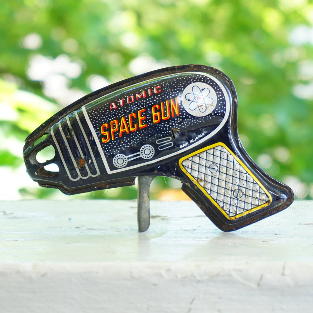 1950s 1960s Mid Century ATOMIC Vintage Tin Litho SPACE GUN. Made in Japan.