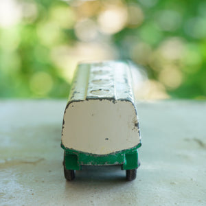 1968 Vintage Diecast MATCHBOX Series No. 32: Leyland Petroleum Tanker. Made in England by Lesney.