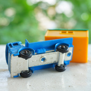 1966 Vintage MATCHBOX Series No. 60: Leyland Site Hut Truck by Lesley. Made in England.