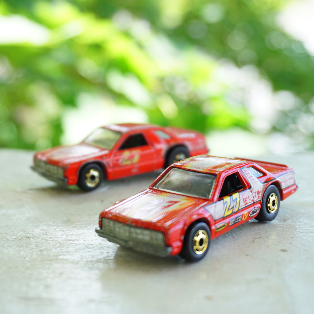 1981 Lot of 2 Vintage HOT WHEELS Frontrunnin' Fairmont 27 Fireball Jr. Cars. Made by Mattel, Inc.