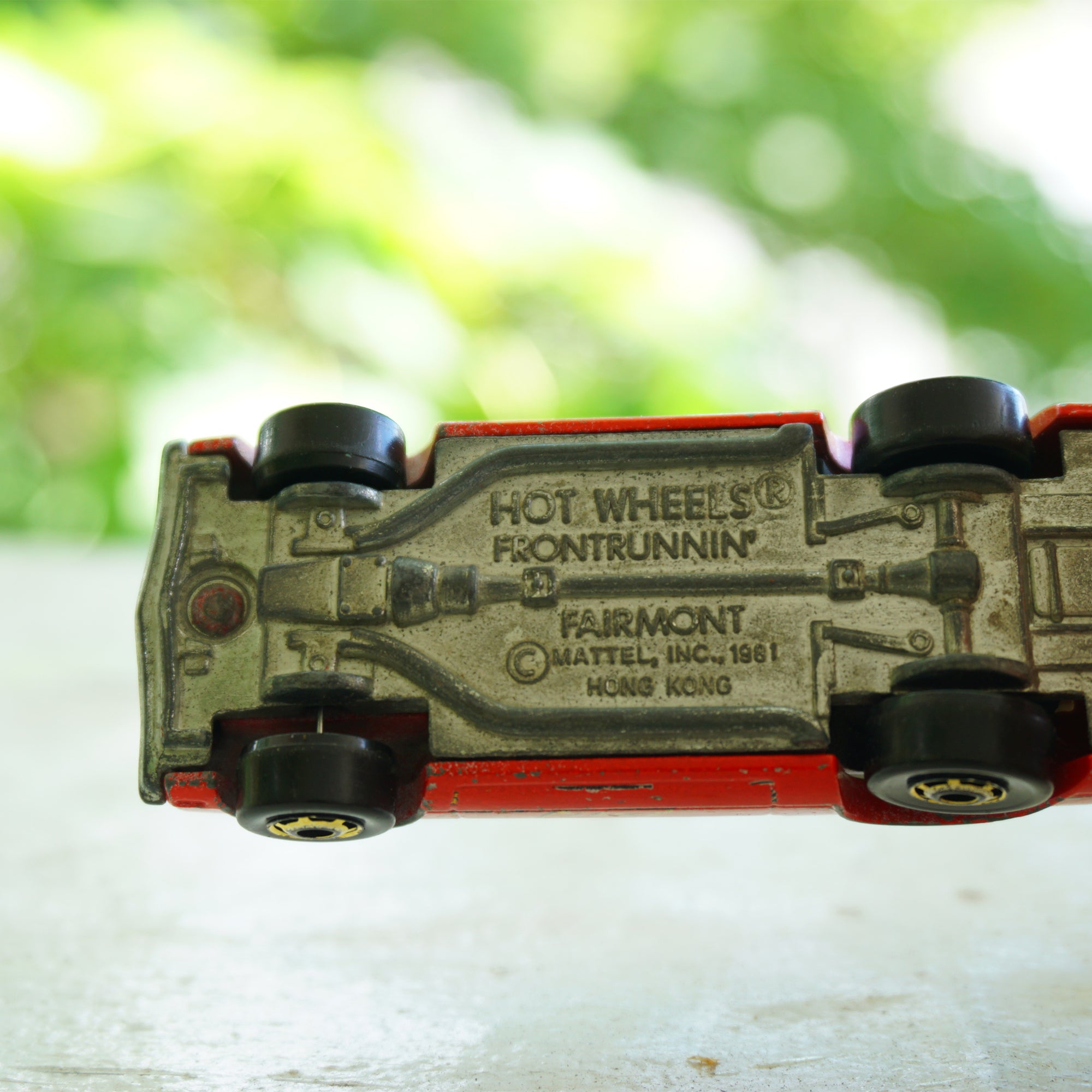 1981 Lot of 2 Vintage HOT WHEELS Frontrunnin' Fairmont 27 Fireball Jr. Cars. Made by Mattel, Inc.