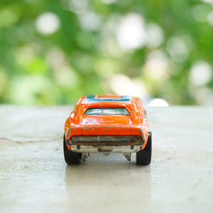 1982 Vintage HOT WHEELS Dixie Challenger 426 Hemi Car. Made by Mattel, Inc.