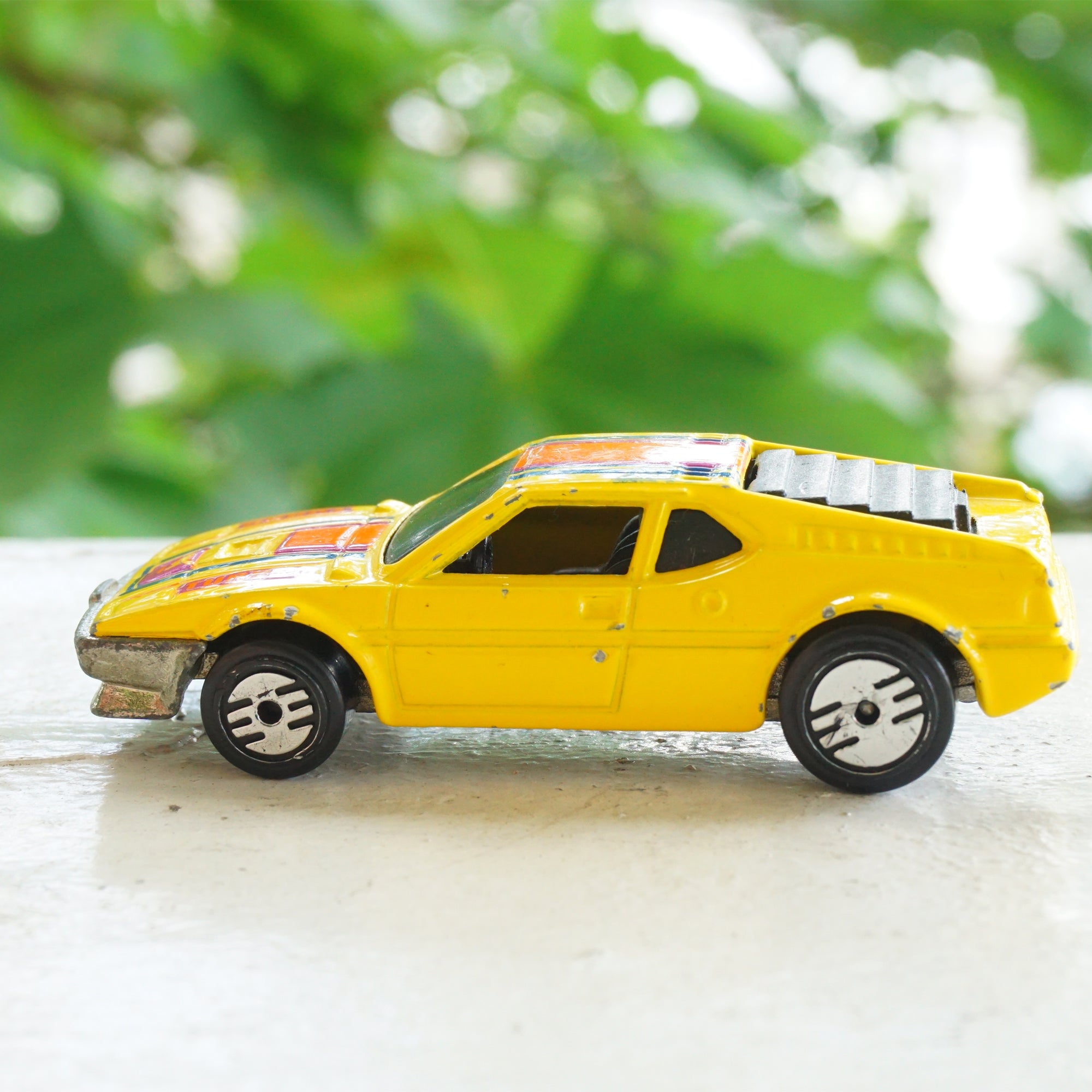 1982 Vintage Die-Cast HOT WHEELS Ultra Hots Turbo Wind Splitter. Made by Mattel, Inc.
