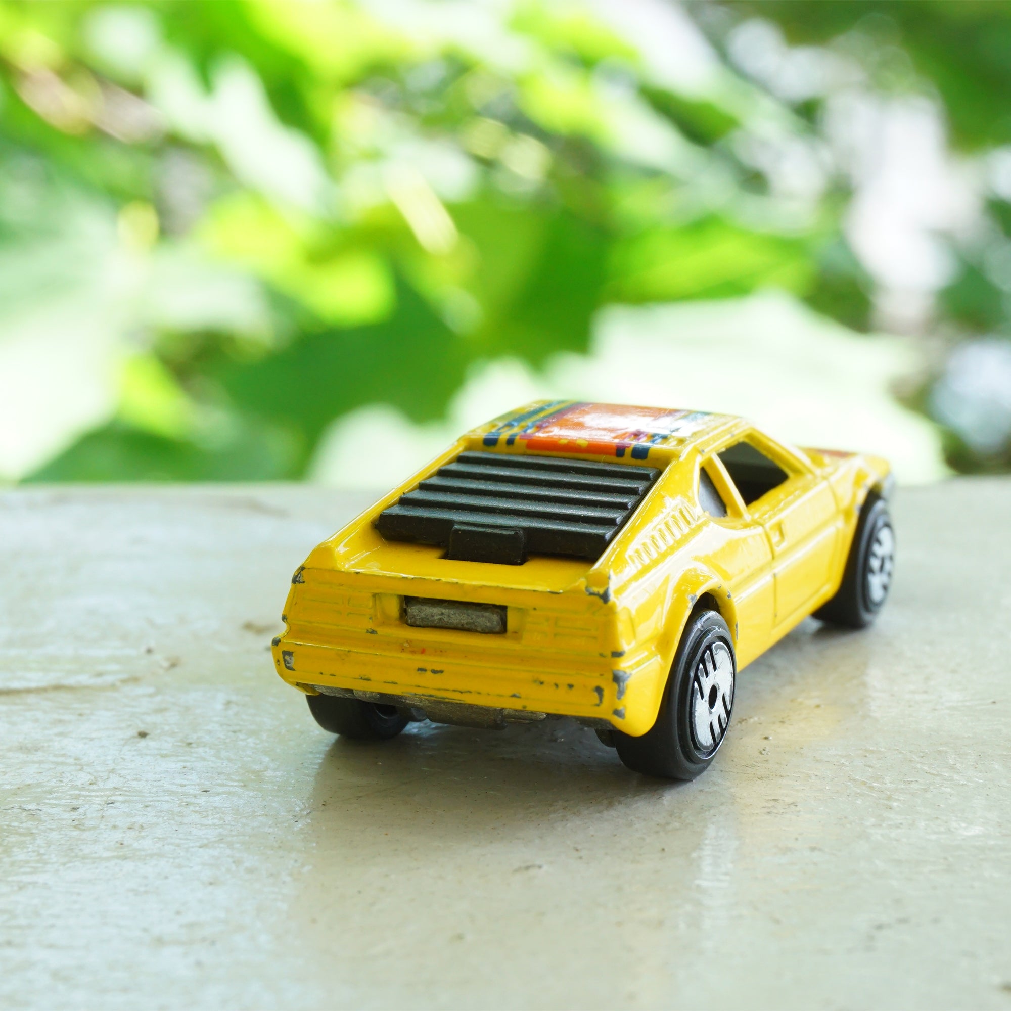 1982 Vintage Die-Cast HOT WHEELS Ultra Hots Turbo Wind Splitter. Made by Mattel, Inc.