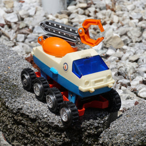 1970s Rare Vintage SPACE ROVER #4 Space Craft Grabber Climbing 8-Wheel Vehicle