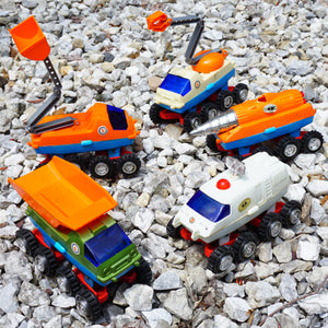 1970s Rare Vintage SPACE ROVER #4 Space Craft Grabber Climbing 8-Wheel Vehicle