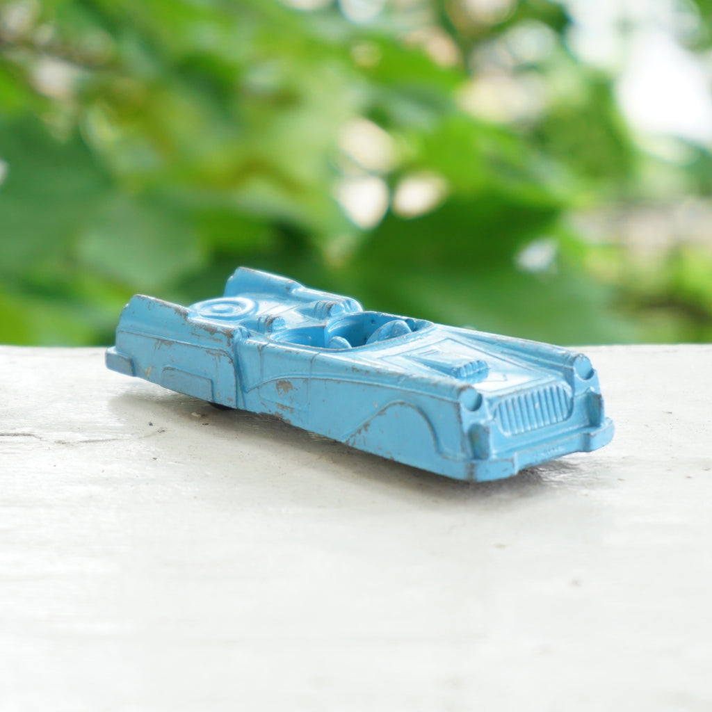 1950s Vintage Diecast MIDGETOY Sky Blue Toy Car. Made in Rockford, ILL, U.S.A.