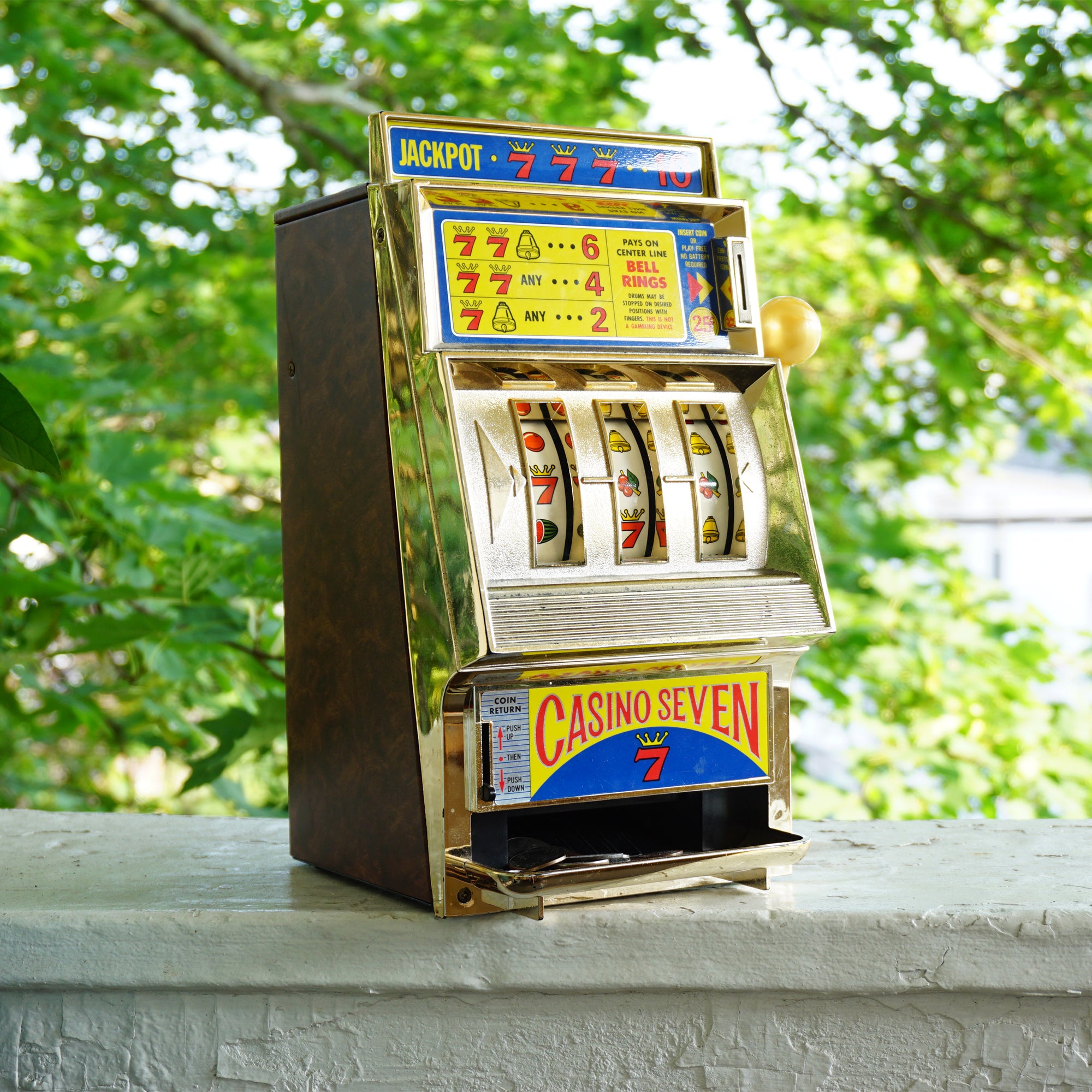 Vintage WACO Jackpot Casino Seven Real Action Slot Machine. Coin or Play Free. Made in Japan.