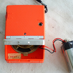 1960s Rare Vintage SONY Six Transistor Orange Pocket Radio with Leather Case. Model: TR-620. Made in Japan.