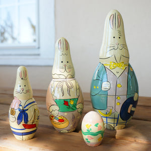 Vintage 4 Easter Bunny Wooden Nesting Dolls. Bunny Family with Mama, Papa, Son and Egg.