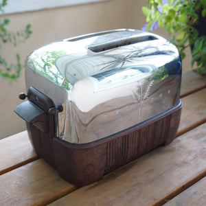 Mid-Century Vintage GENERAL ELECTRIC Bakelite 2 Slot Chrome Toaster Mo –  Sustainable Deco, Inc.