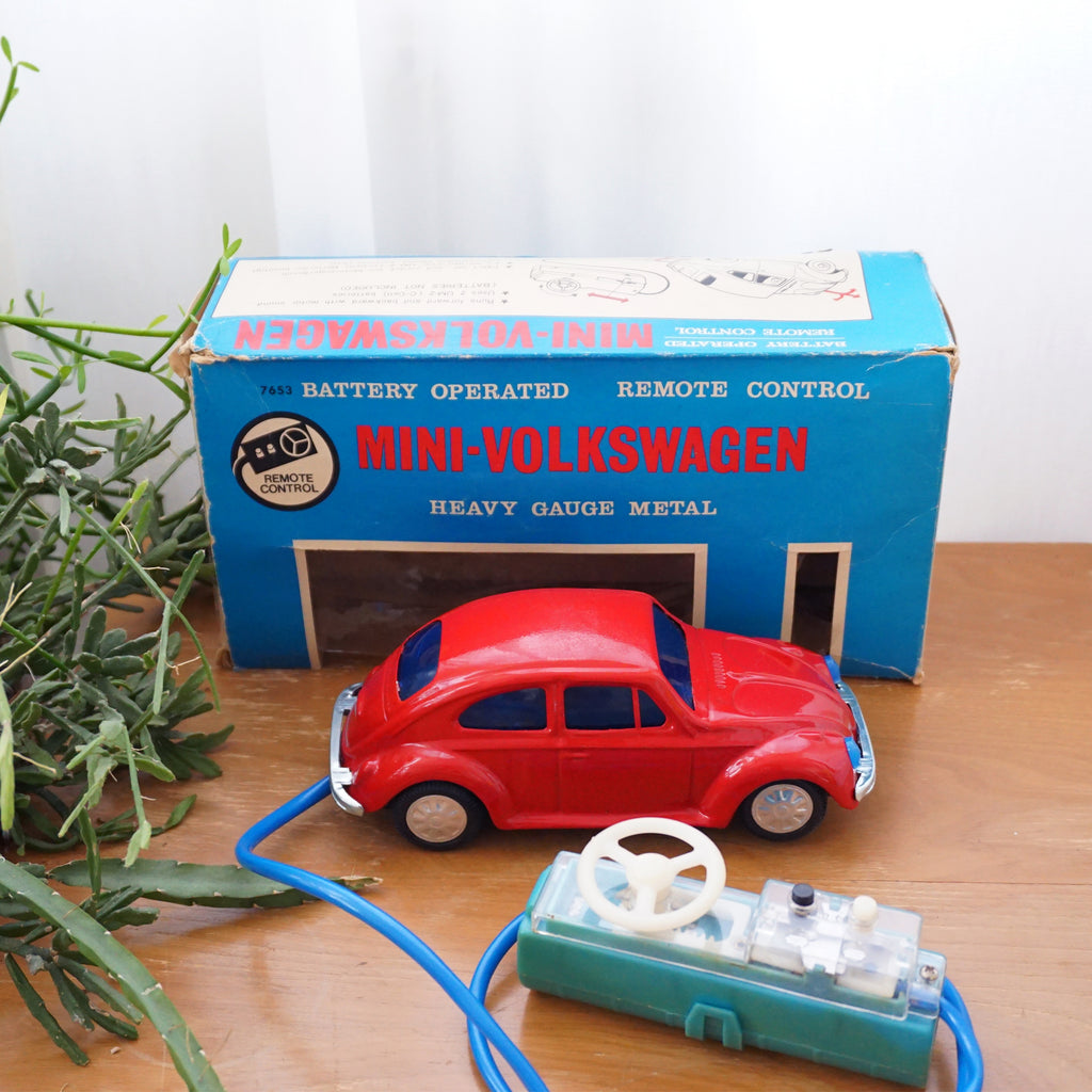 1960s Vintage BANDAI Metal Red MINI-VOLKSWAGEN Battery Operated Remote Control Car Toy. Model 7653.