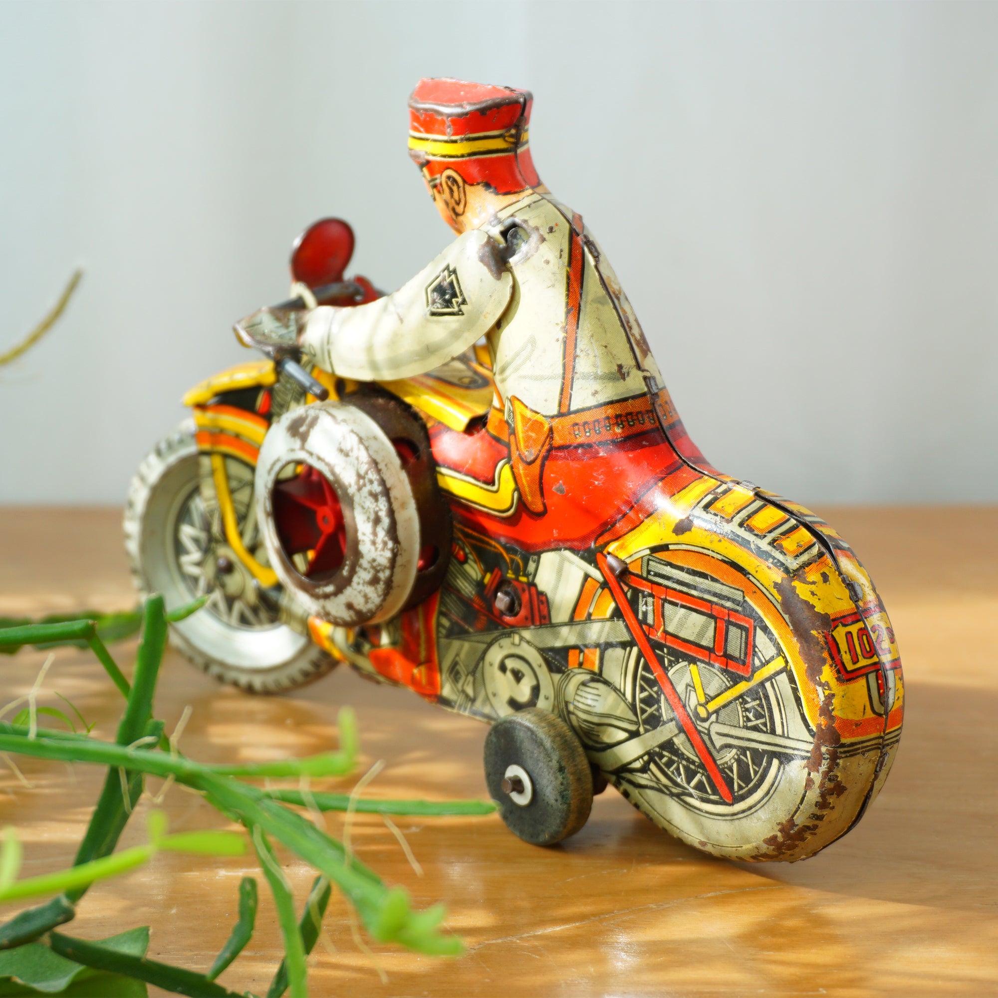 1940s Vintage Tin Litho MARX Windup Rookie Police Siren Motorcycle with Siren. Made in USA.