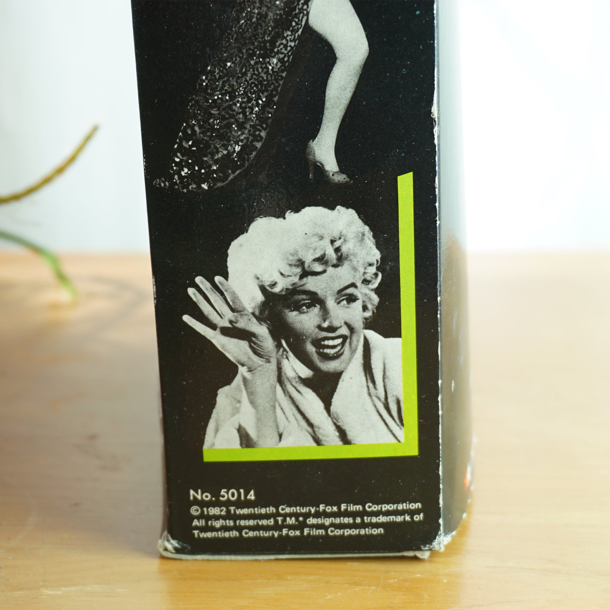 1982 Vintage "Gentlemen Prefer Blondes" MARILYN MONROE 11.5" Fashion Doll. TRISTAR No.5013