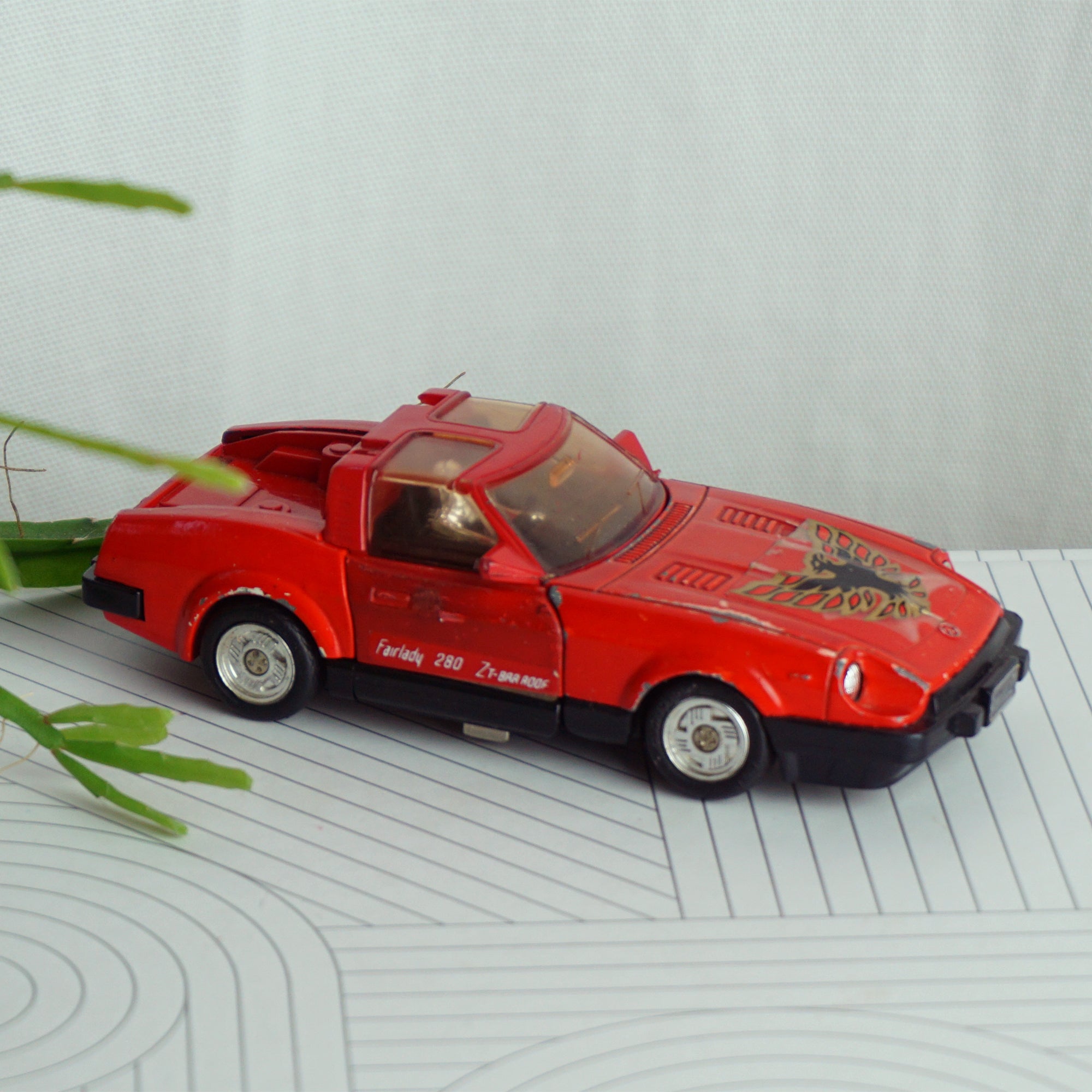 1983 Vintage POPY Fairlady 280Z Red Transformer Robot Action Figure Toy. Made in Japan.