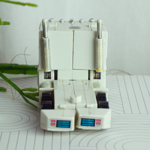 1986 Vintage Hasbro Takara Transformer G1 Ultra Magnus Cab, White Optimus Prime