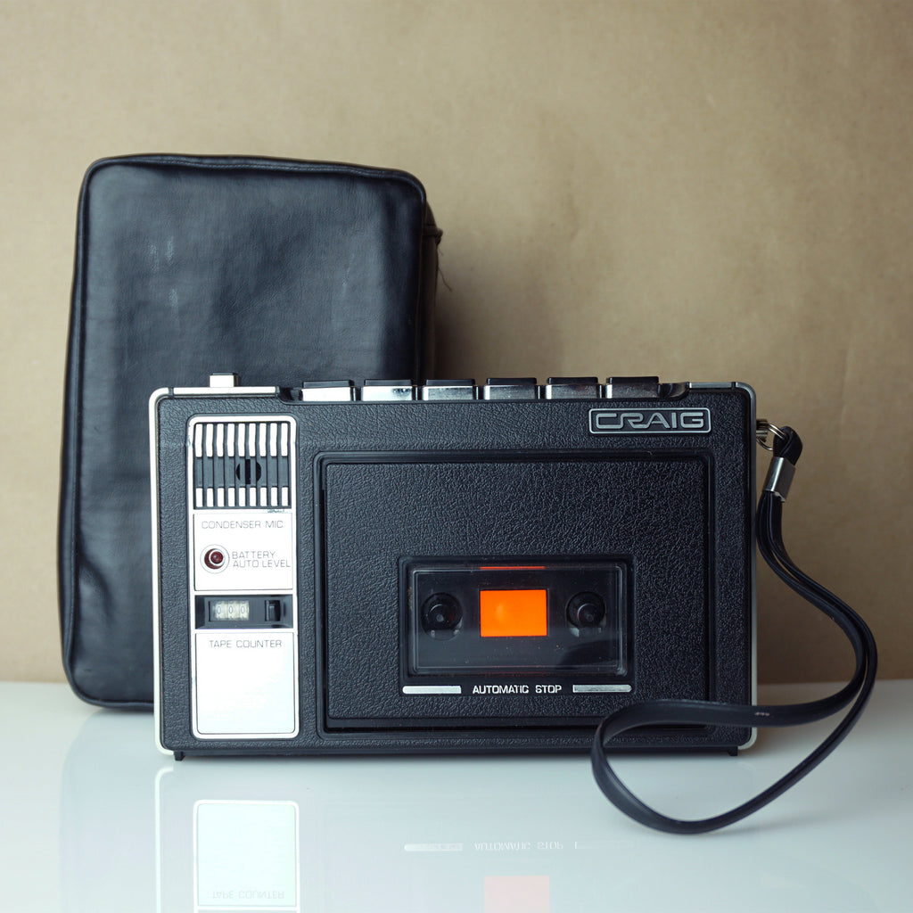 1970s Vintage CRAIG 2629 Compact Portable Cassette Recorder with Black Carrying Case. For Parts.
