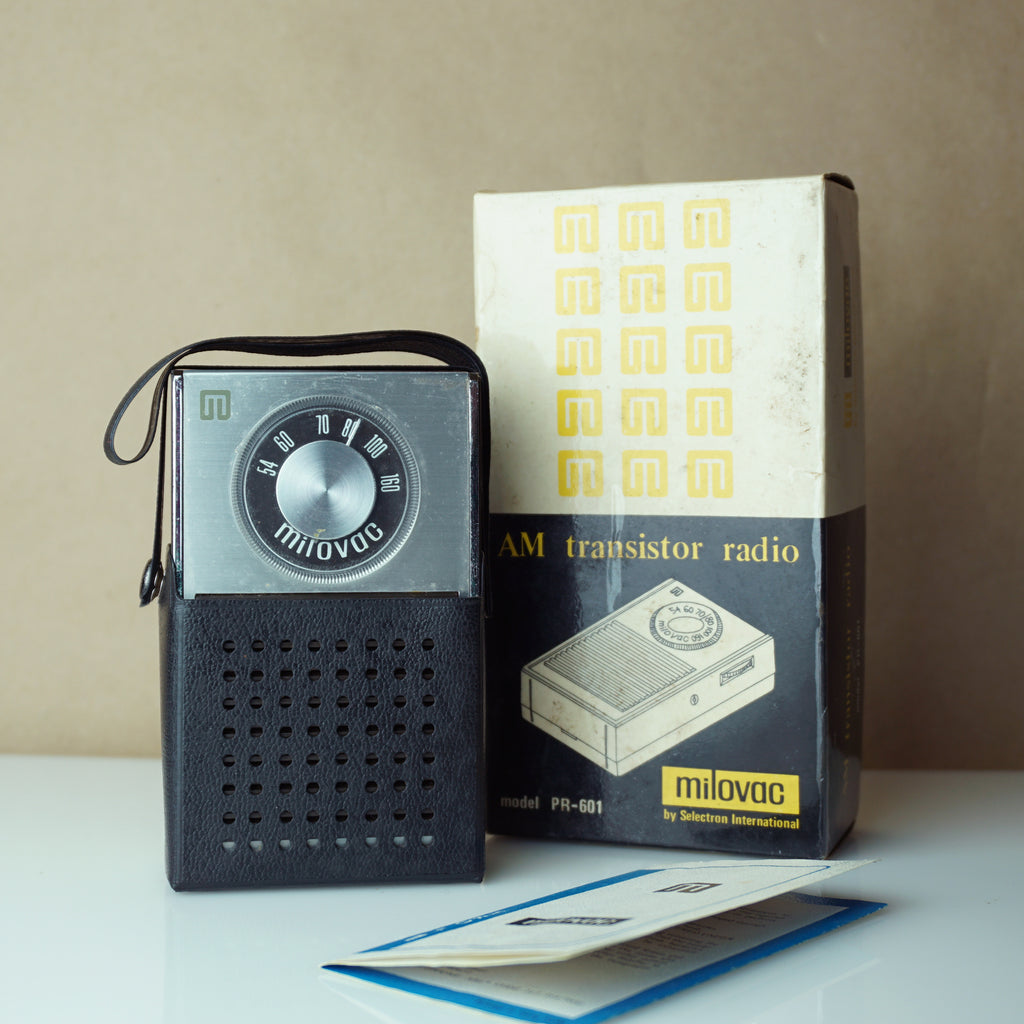 1965 Vintage MILOVAC PR-601 Transistor Radio w/ Bluetooth. Selectron International.