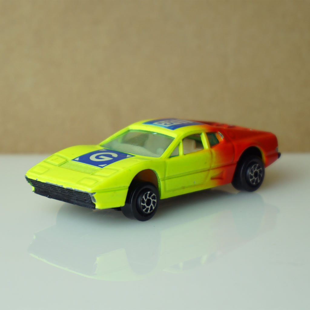 Vintage Diecast FERRARI 365 GT Berlinetta Boxer #25 Neon Yellow to Red Gradient Car. 'G' on the Hood..