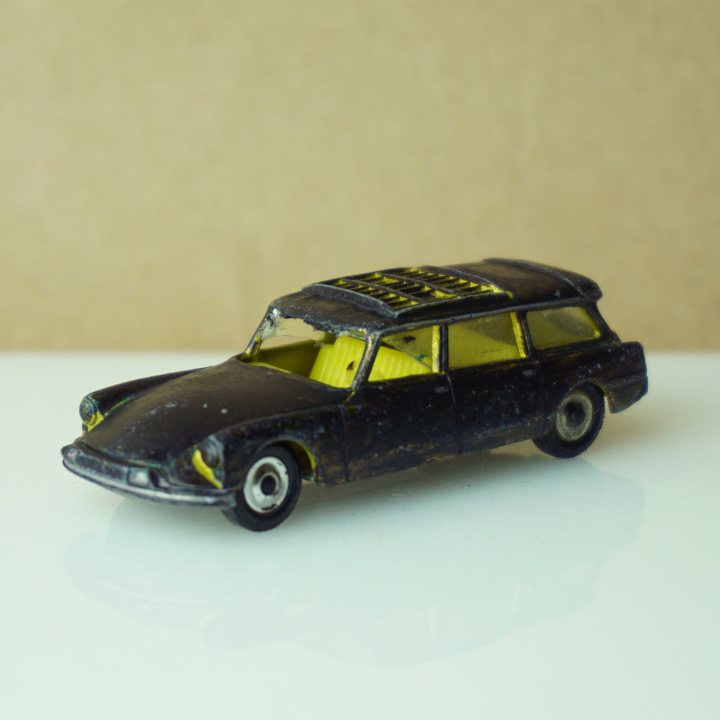 1960s Vintage Diecast HUSKY MODELS Citroen Safari Painted Station Wagon. Made in Gt. Britain.