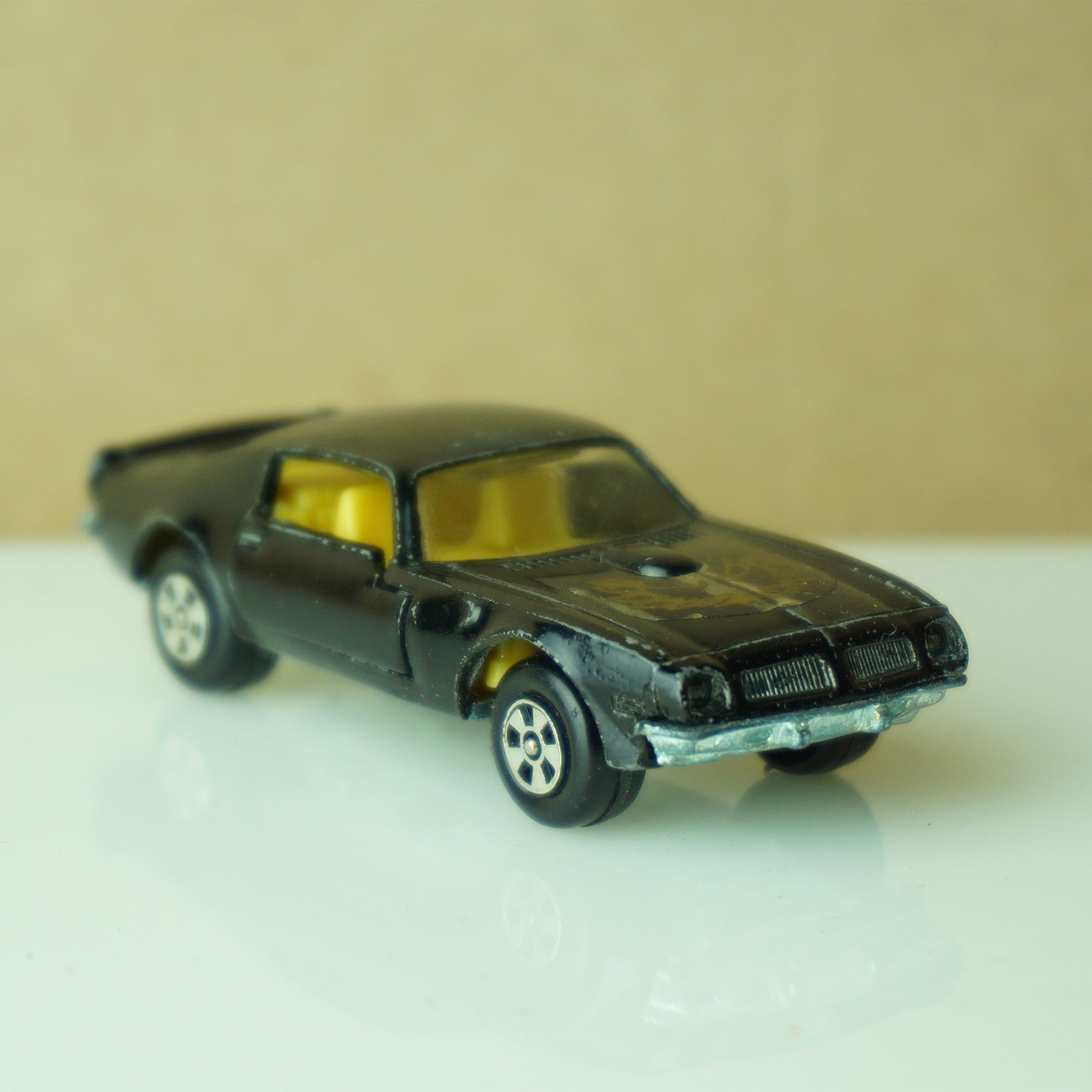 1976 Vintage Diecast ERTL Smokey and the Bandit Black & Yellow Pontiac Firebird Trans-Am Car. Made in Hong Kong.