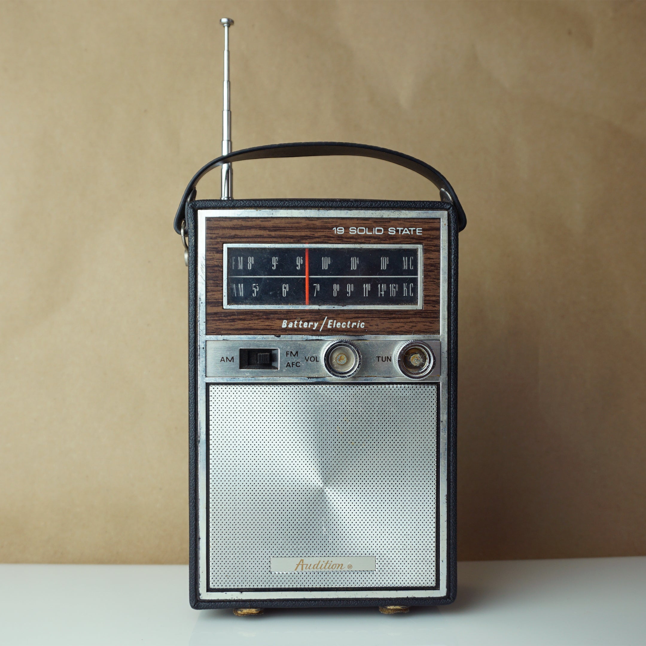 1960s Vintage AUDITION 19 Solid State Battery/Electric Radio w/ Black Leather Case