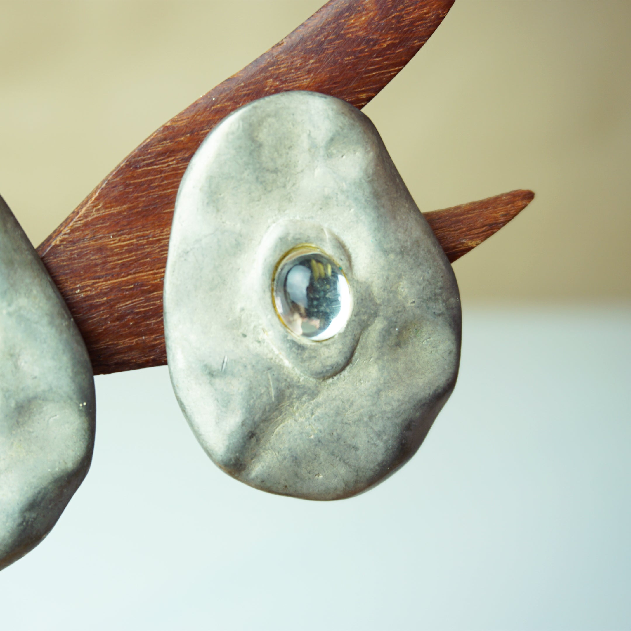 1980s Vintage DKNY Oval Shape Chunky Silver Tone Clip-on Earrings with Crystal