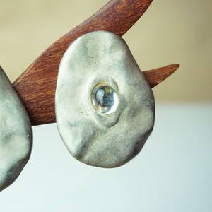 1980s Vintage DKNY Oval Shape Chunky Silver Tone Clip-on Earrings with Crystal