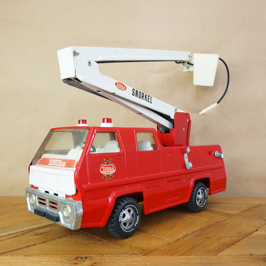 1960s Vintage 17" TONKA Large Snorkel Fire Truck with Extending Bucket and Hose