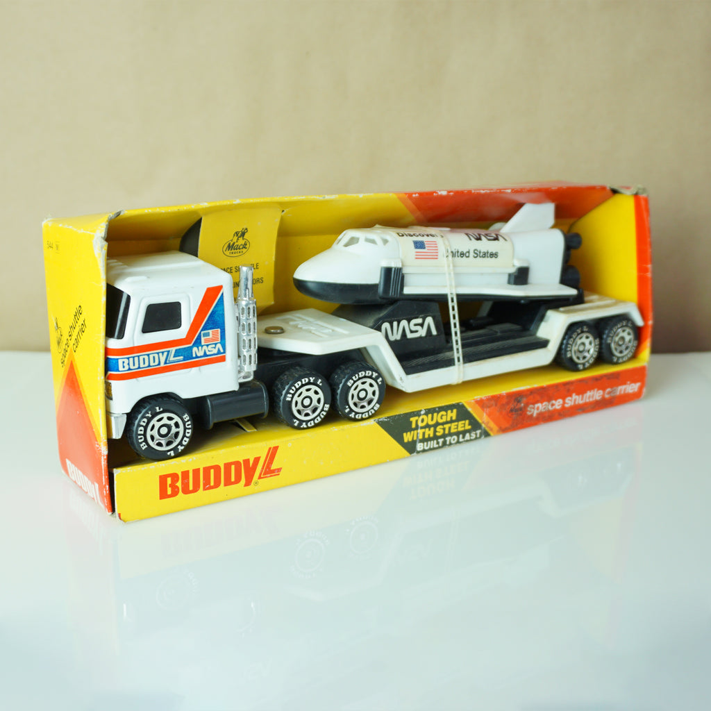 1983 Vintage Diecast BUDDY L "Brute" Mack Trucks NASA Space Shuttle Carrier
