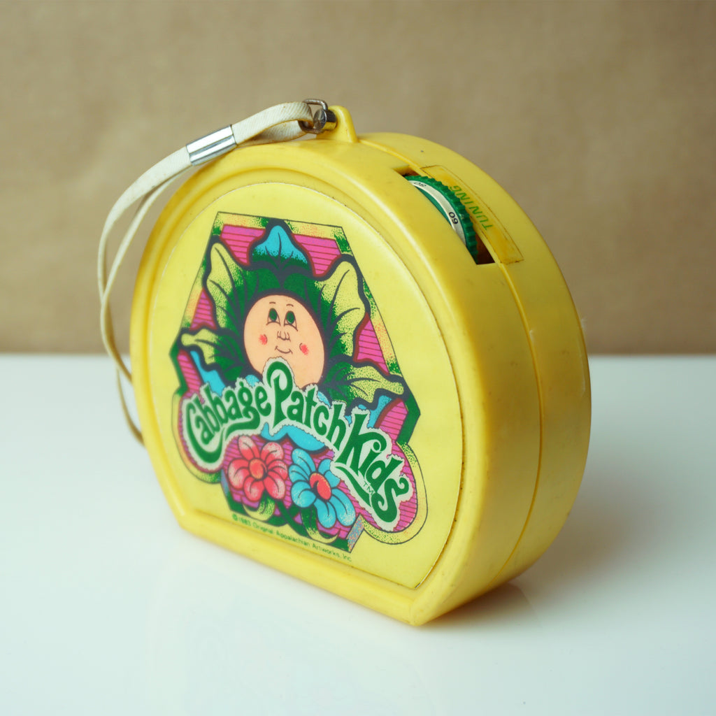 1984 Vintage APPALACHIAN ARTWORK Cabbage Patch Kids Transistor AM Radio