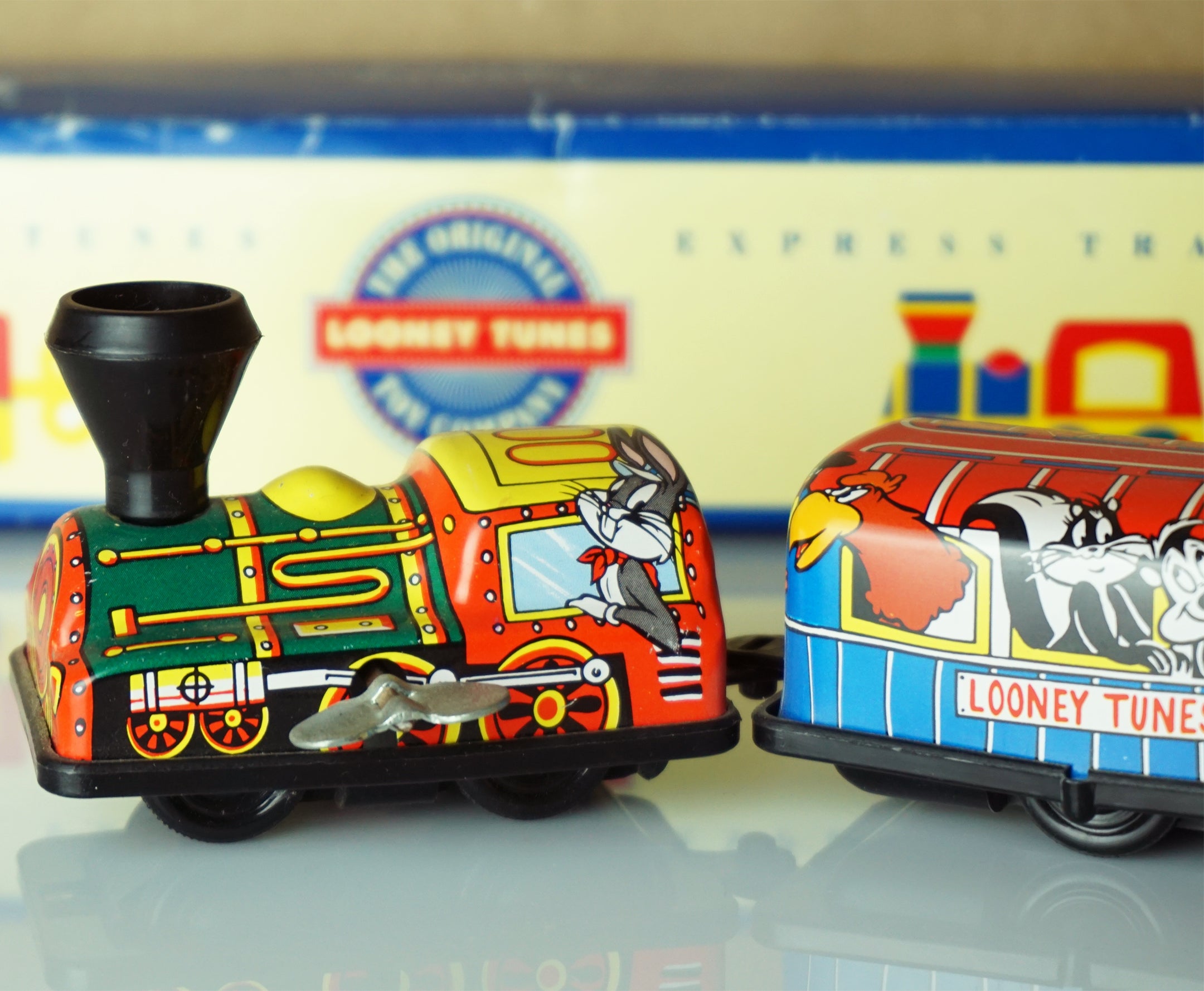 1993 Vintage Tin Litho WARNER BROS Looner Tunes Express Train Wind-up Toy