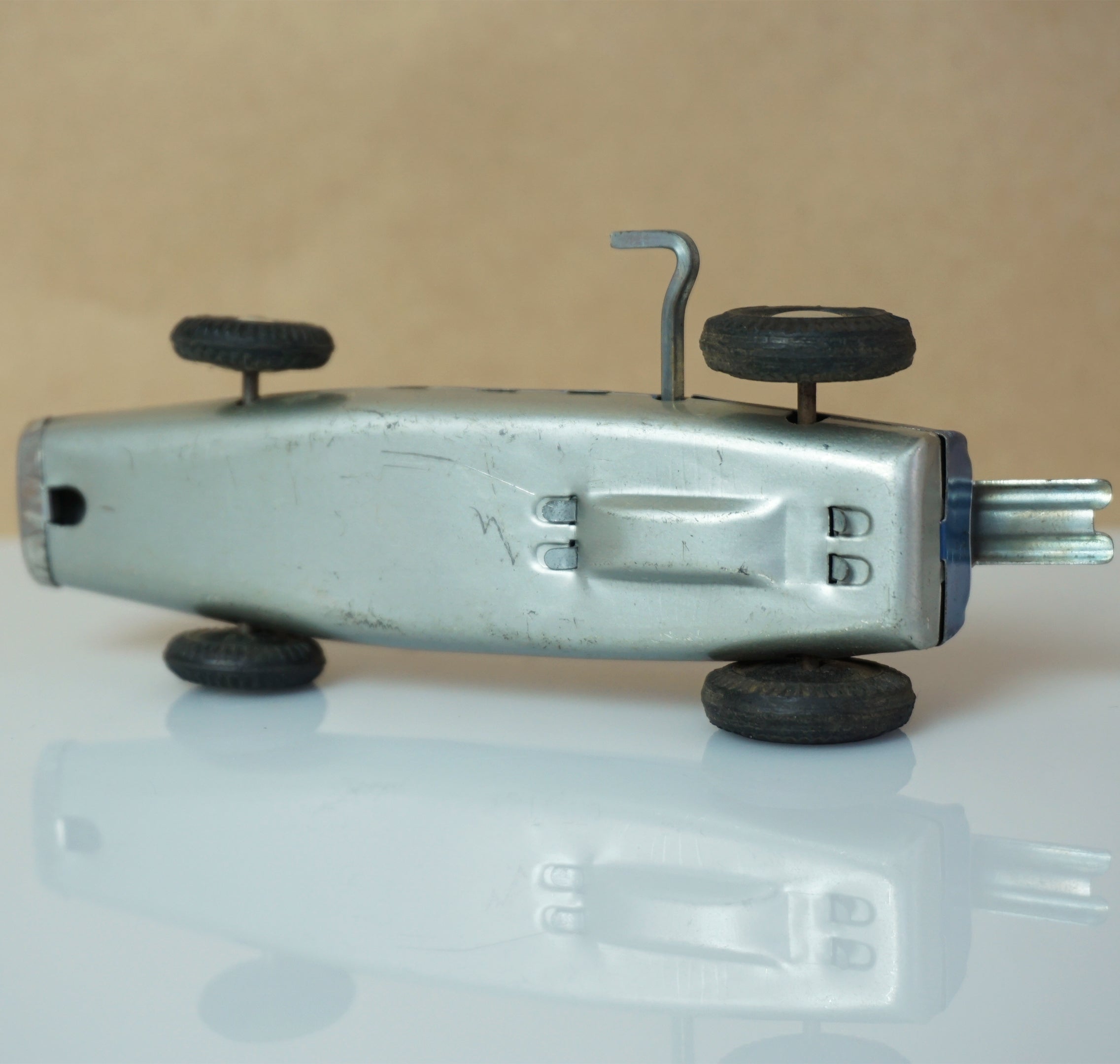 Vintage Tin Litho TAKATOKU (T.T Japan) Challenger Wind-up Indie Race Car #36