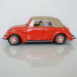 2001 Vintage Diecast REVELL Metal VW 1302 LS Kafer Cabrio Toy Car. 1:18