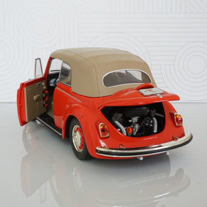 2001 Vintage Diecast REVELL Metal VW 1302 LS Kafer Cabrio Toy Car. 1:18