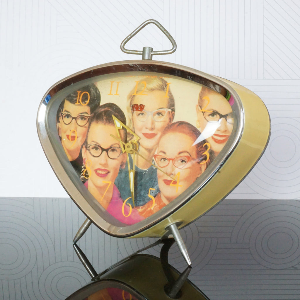 1991 Vintage Retro HONEX Cleve OH Desktop Wind-up Alarm Clock